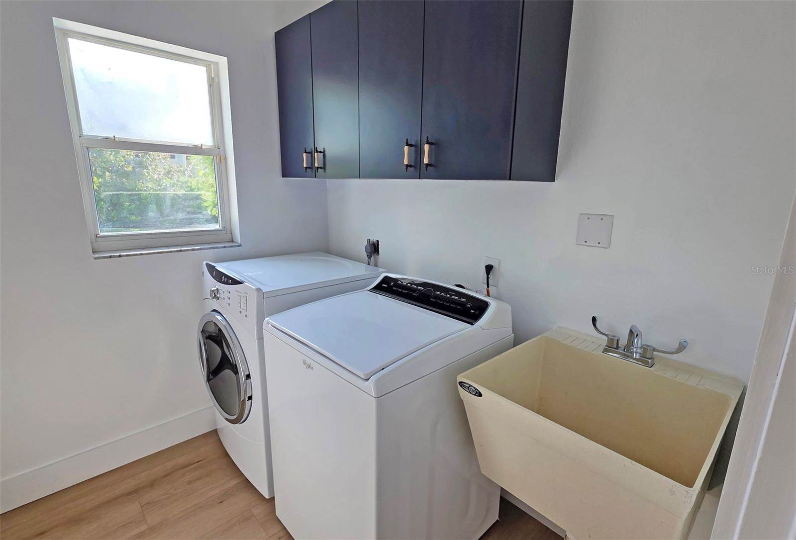 4074 Redbird Circle, Sarasota, FL 34231