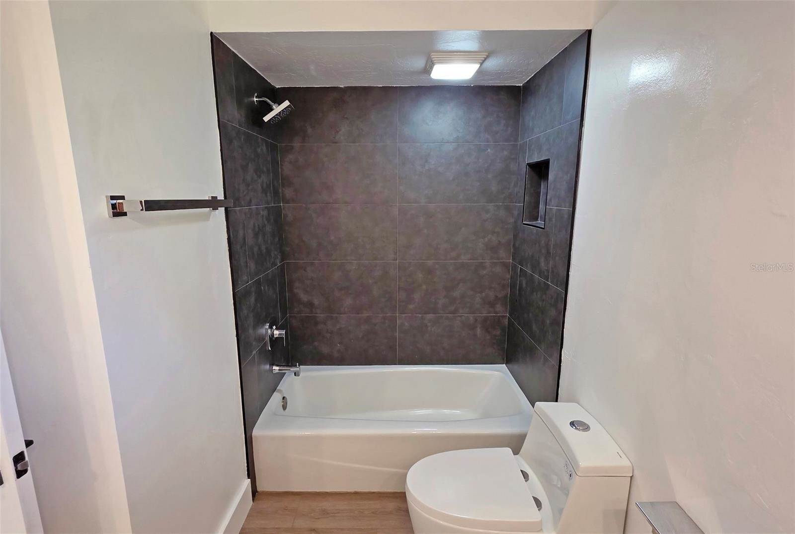 4074 Redbird Circle, Sarasota, FL 34231