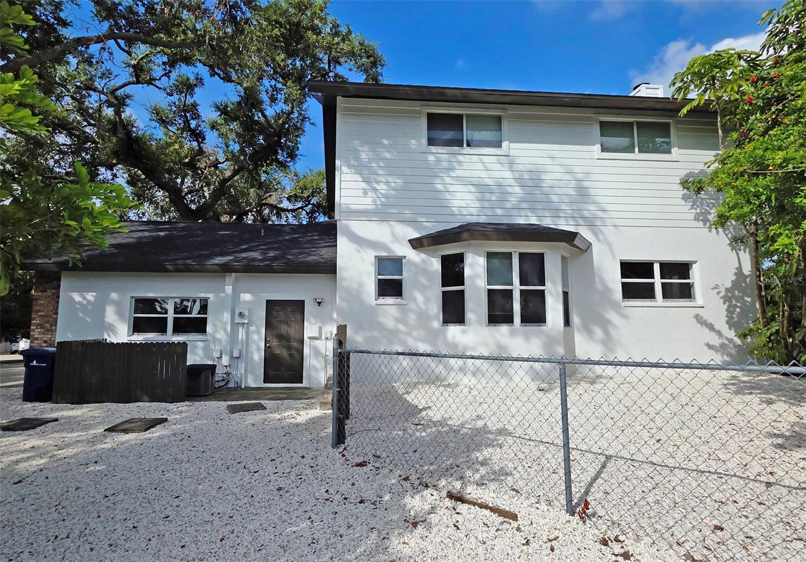 4074 Redbird Circle, Sarasota, FL 34231