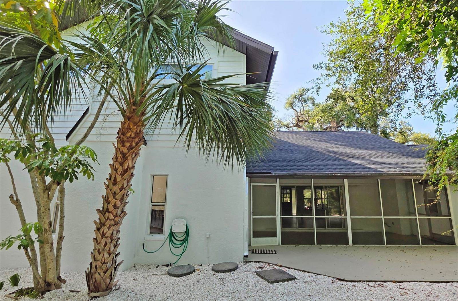 4074 Redbird Circle, Sarasota, FL 34231