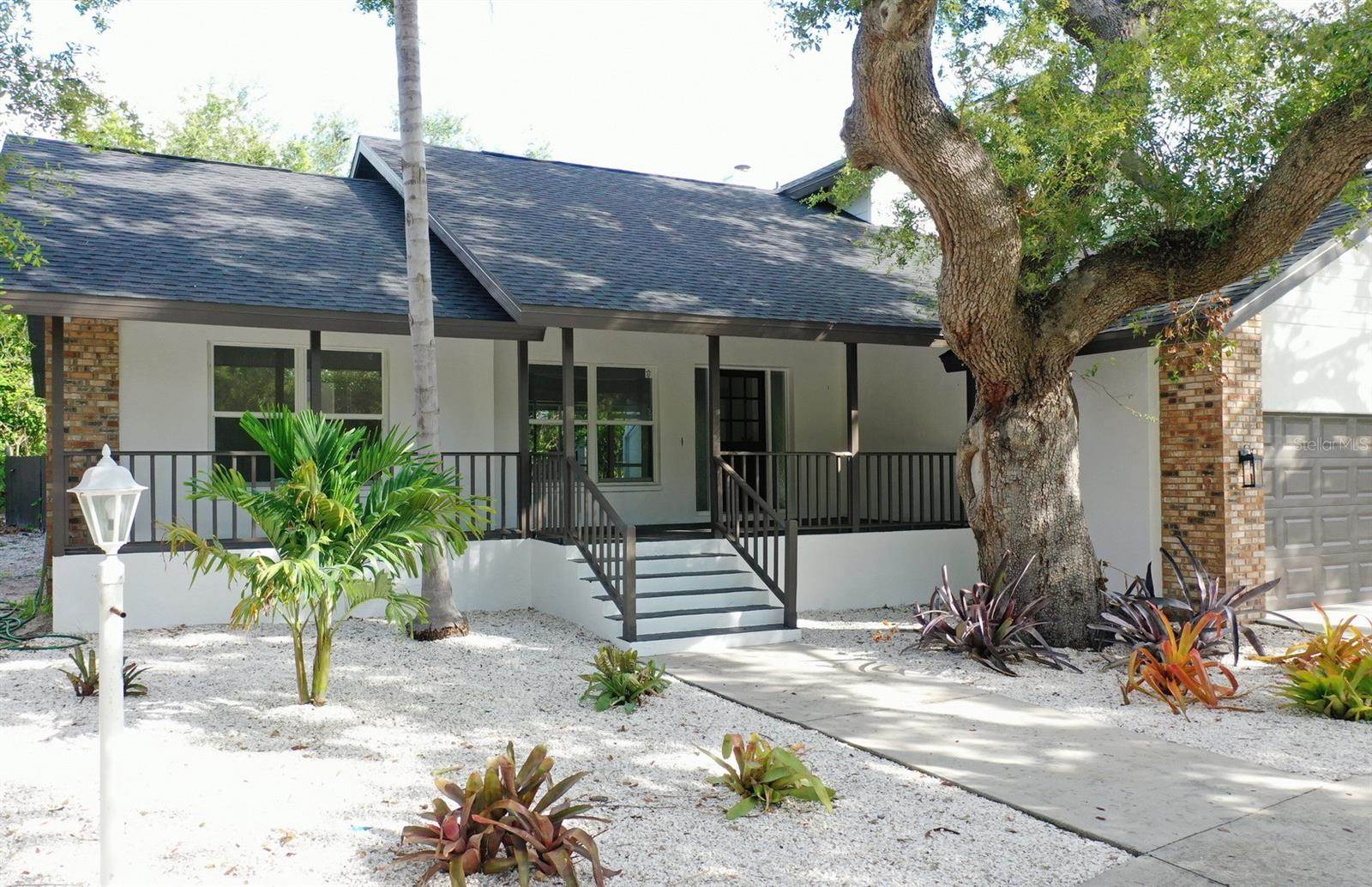 4074 Redbird Circle, Sarasota, FL 34231