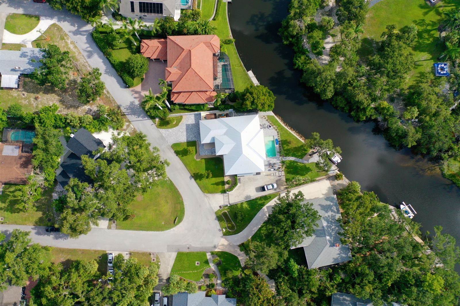 4074 Redbird Circle, Sarasota, FL 34231