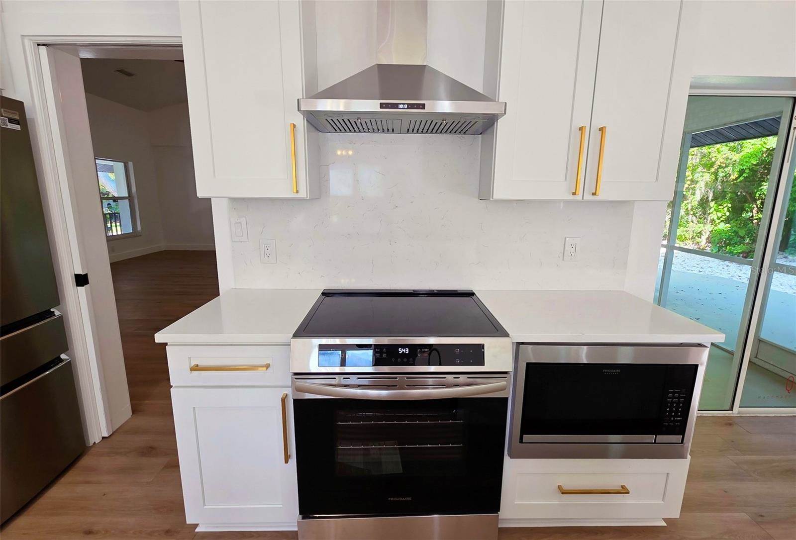 4074 Redbird Circle, Sarasota, FL 34231