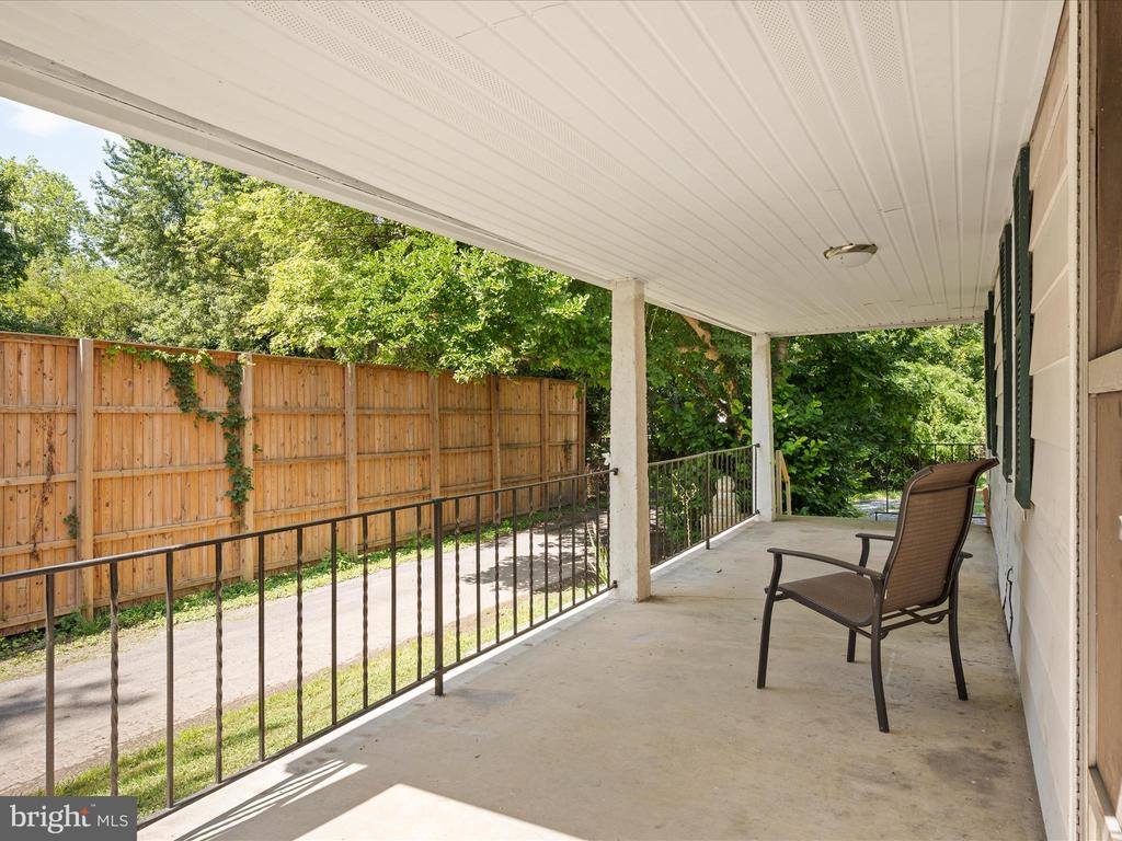 23 Mahoney Drive, Harpers Ferry, WV 25425