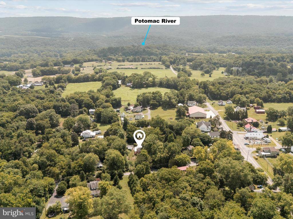 23 Mahoney Drive, Harpers Ferry, WV 25425