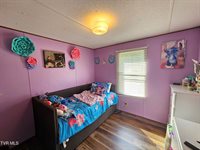 274 Price Road, Elizabethton, TN 37643