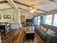 274 Price Road, Elizabethton, TN 37643