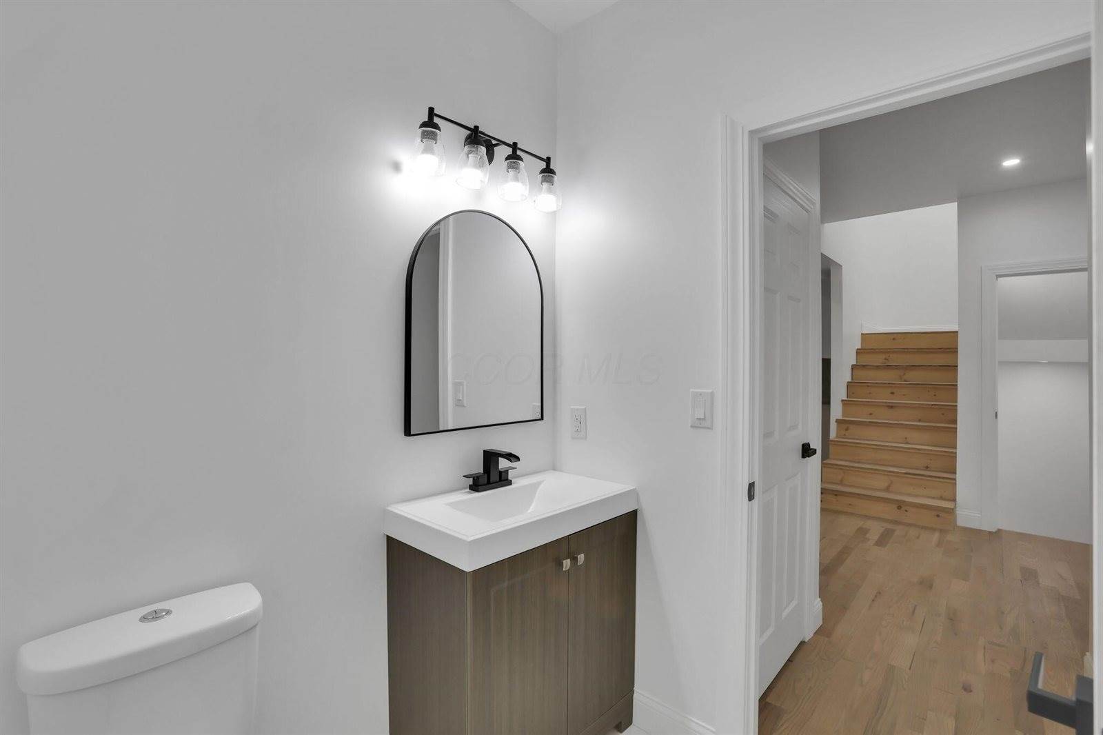 2903 Kilbourne Ave Avenue, Columbus, OH 43231