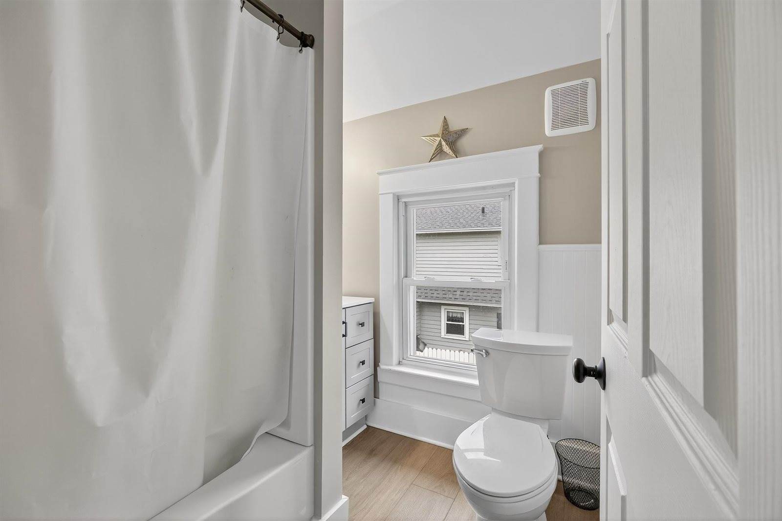 435 Maple Street, Wisconsin Rapids, WI 54494