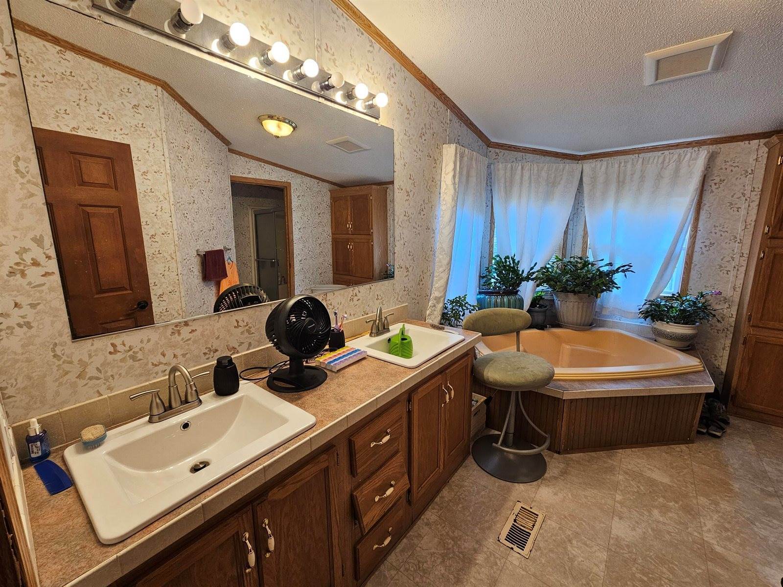 64 Nicolin Road, Ellsworth, ME 04605