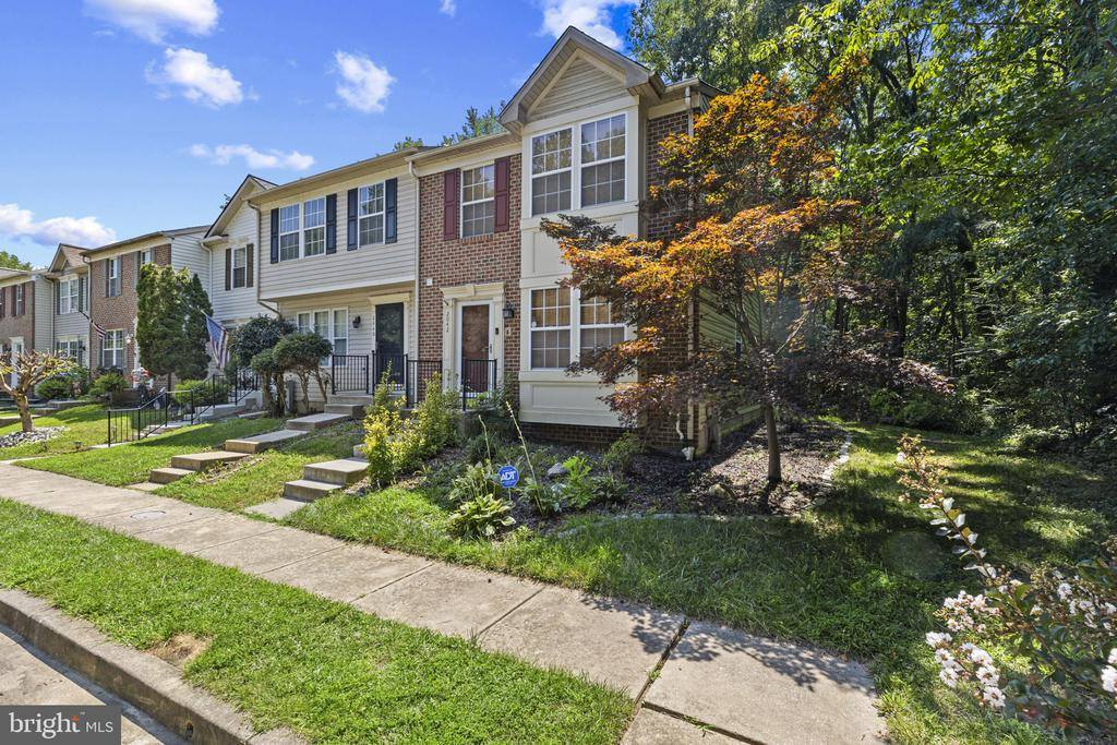 2042 Hackberry Road, Baltimore, MD 21221