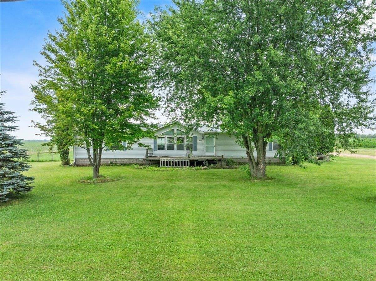 3849 Redwood Street, Edgar, WI 54426