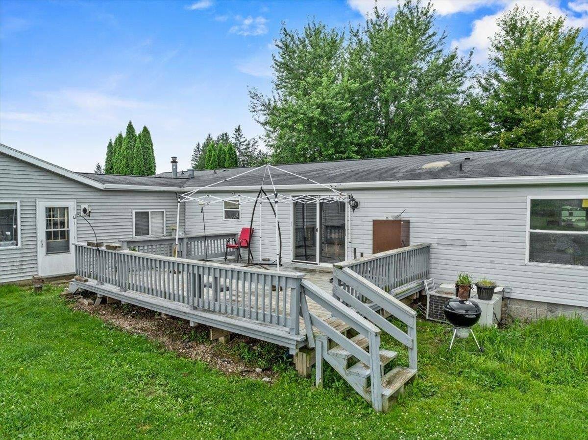 3849 Redwood Street, Edgar, WI 54426