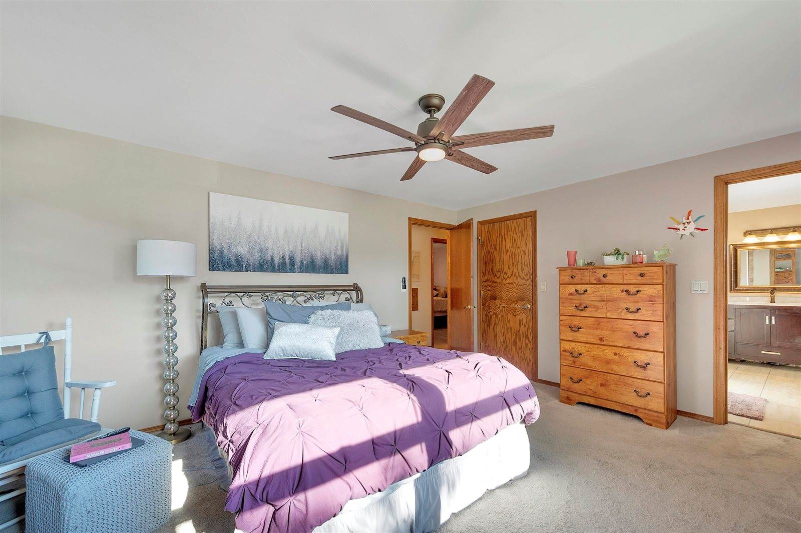 2067 South Point Road, Green Bay, WI 54313