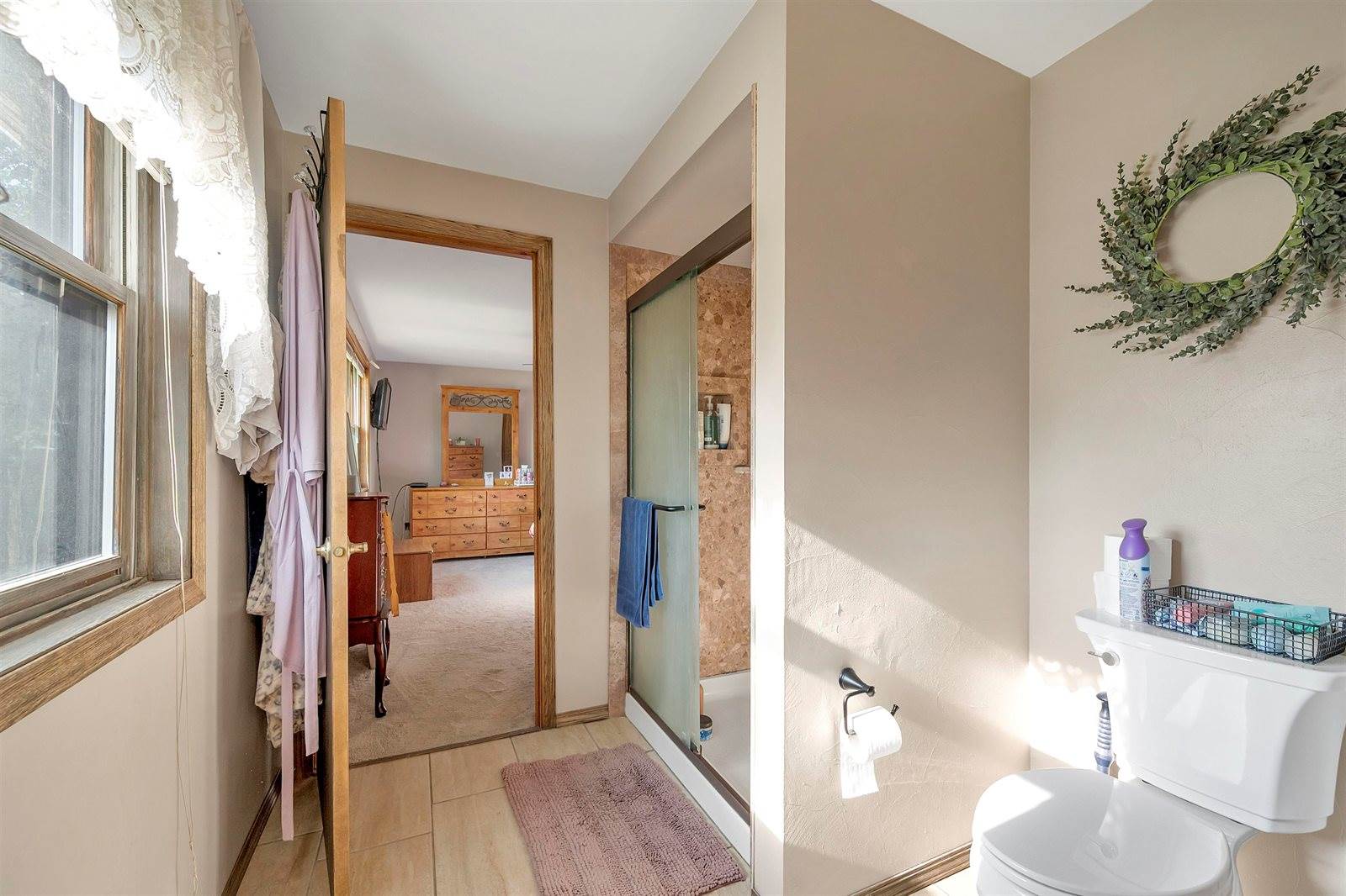 2067 South Point Road, Green Bay, WI 54313