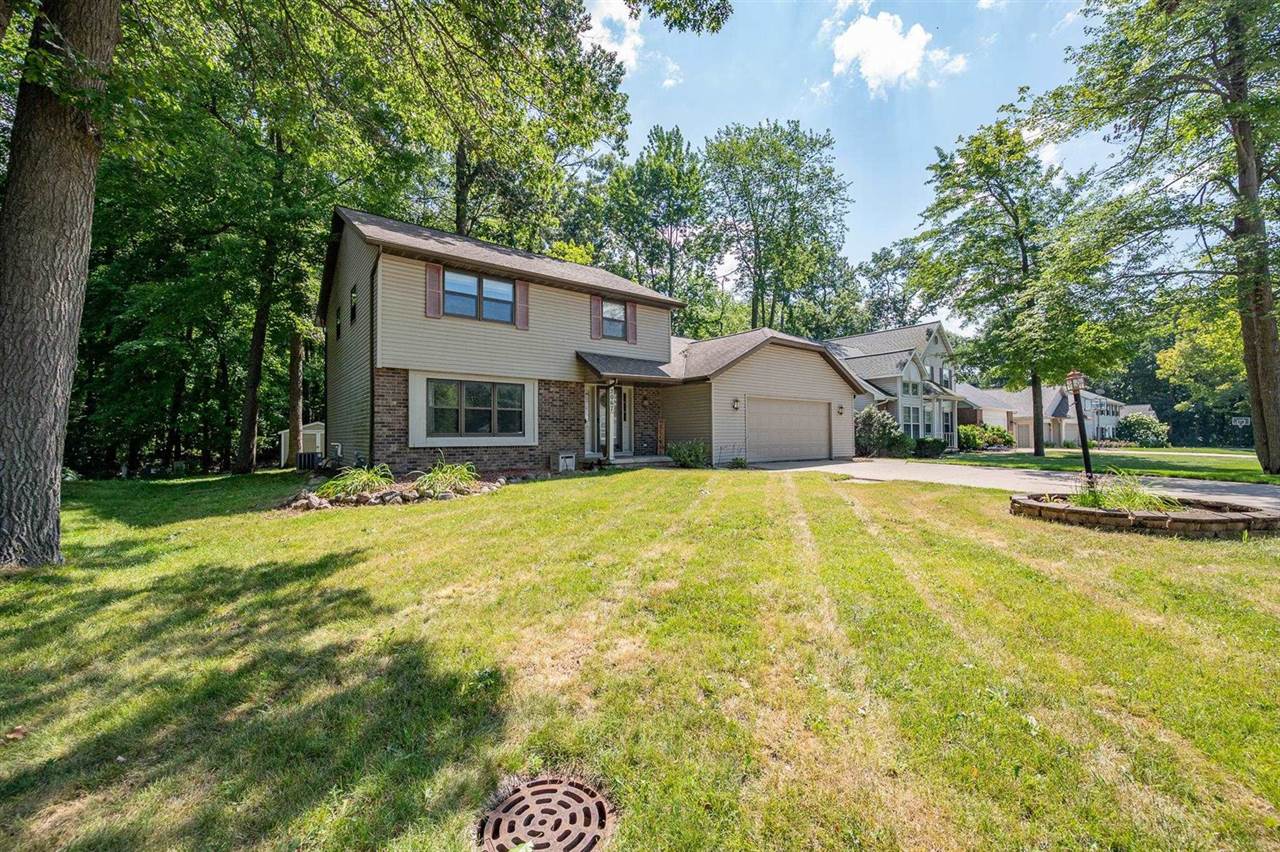 2067 South Point Road, Green Bay, WI 54313