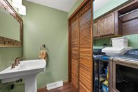 2067 South Point Road, Green Bay, WI 54313