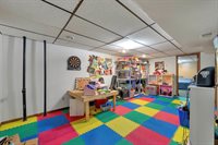 2067 South Point Road, Green Bay, WI 54313