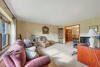 2067 South Point Road, Green Bay, WI 54313