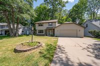 2067 South Point Road, Green Bay, WI 54313