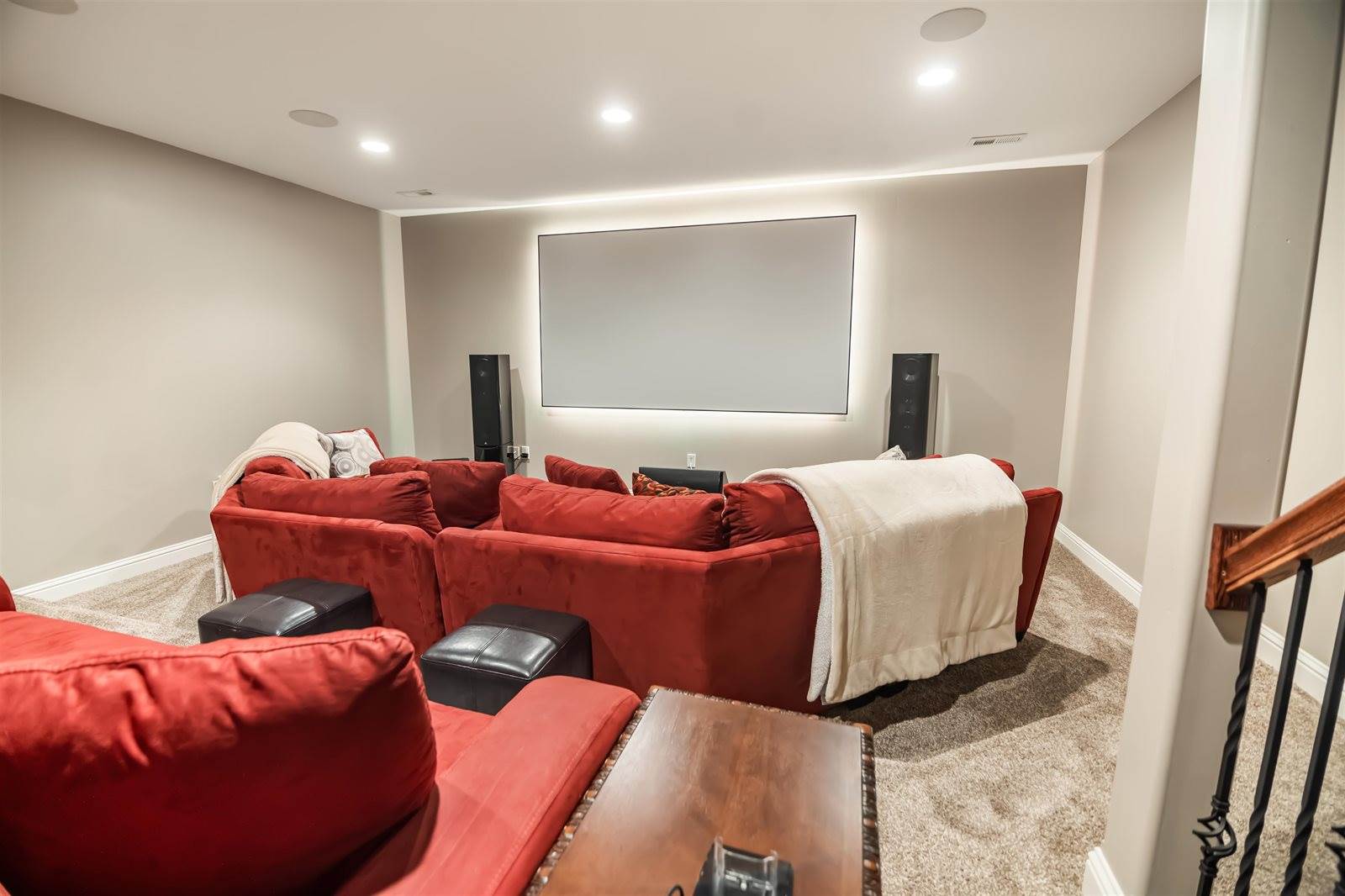 517 South Clear Creek Cir, Wichita, KS 67230