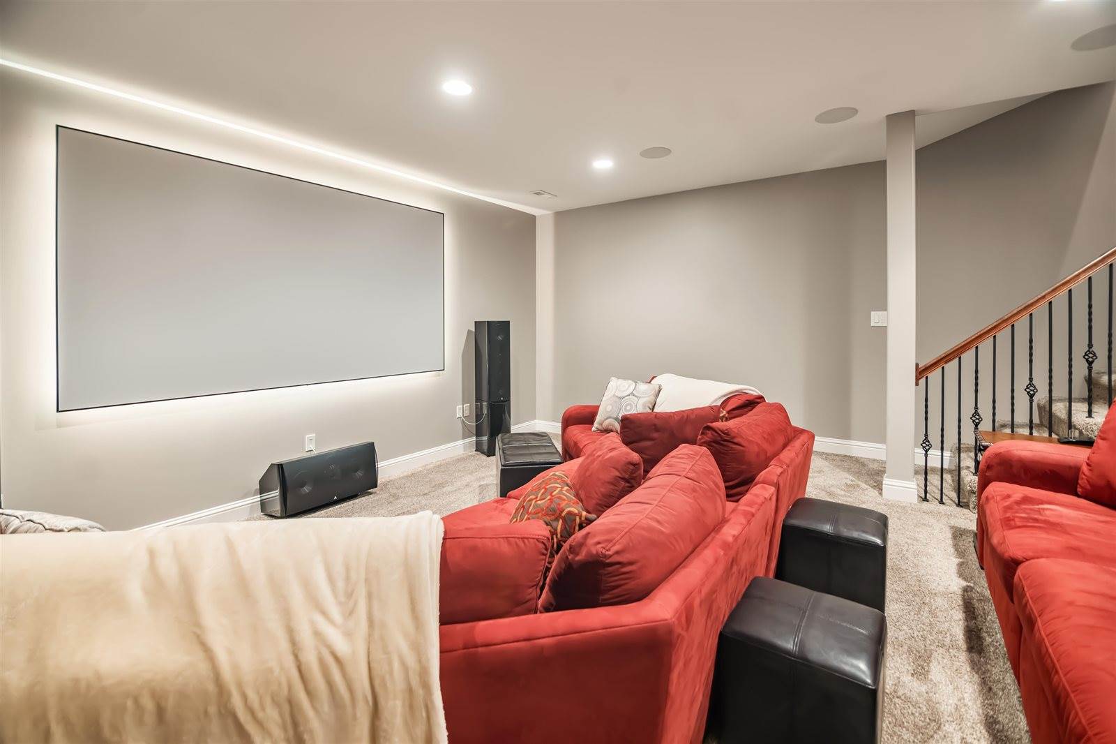 517 South Clear Creek Cir, Wichita, KS 67230