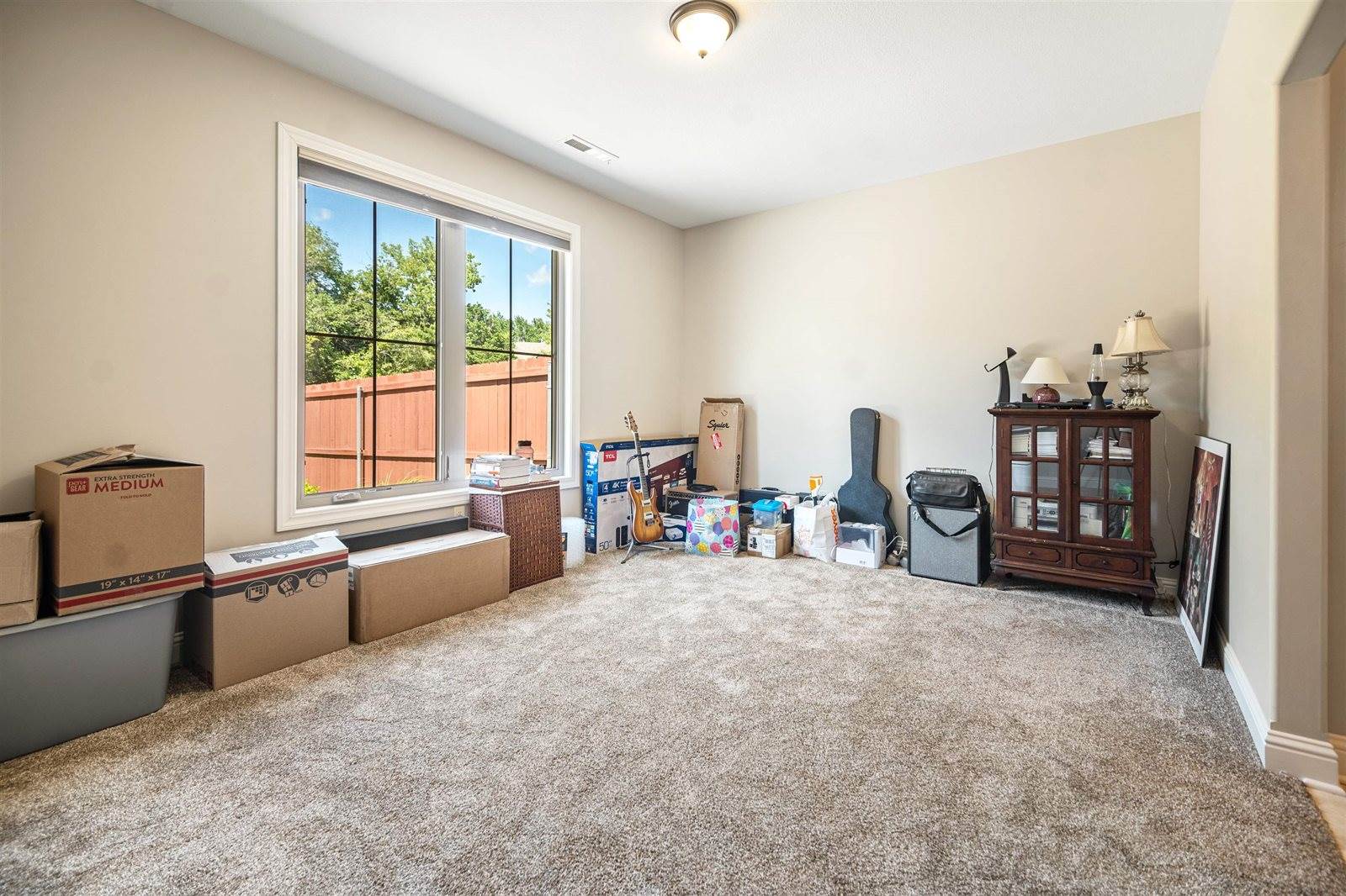 517 South Clear Creek Cir, Wichita, KS 67230