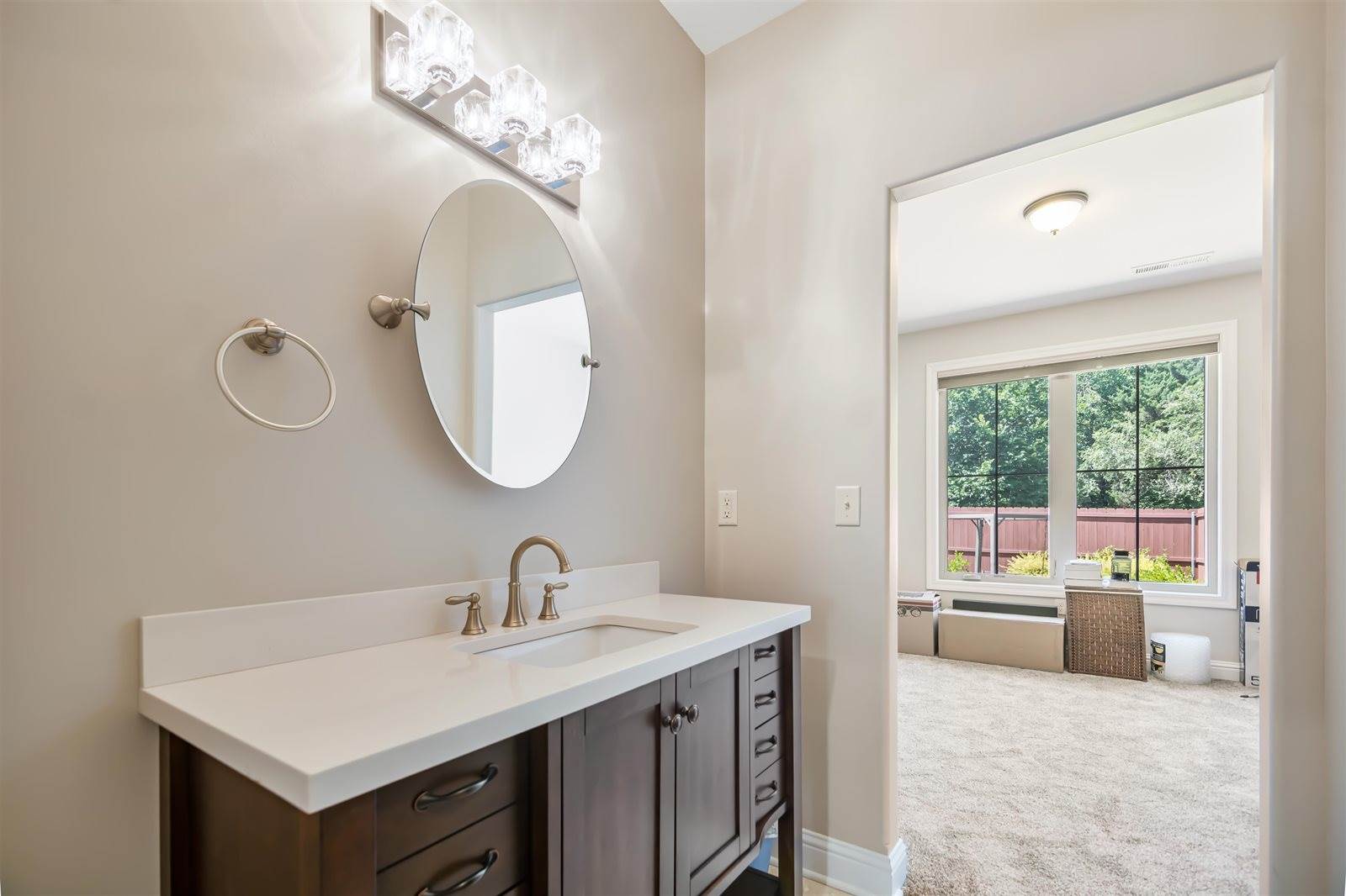 517 South Clear Creek Cir, Wichita, KS 67230