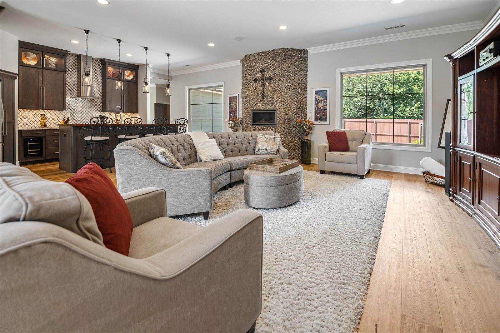 517 South Clear Creek Cir, Wichita, KS 67230