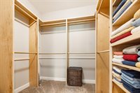 517 South Clear Creek Cir, Wichita, KS 67230