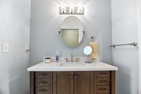 517 South Clear Creek Cir, Wichita, KS 67230