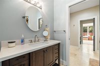 517 South Clear Creek Cir, Wichita, KS 67230