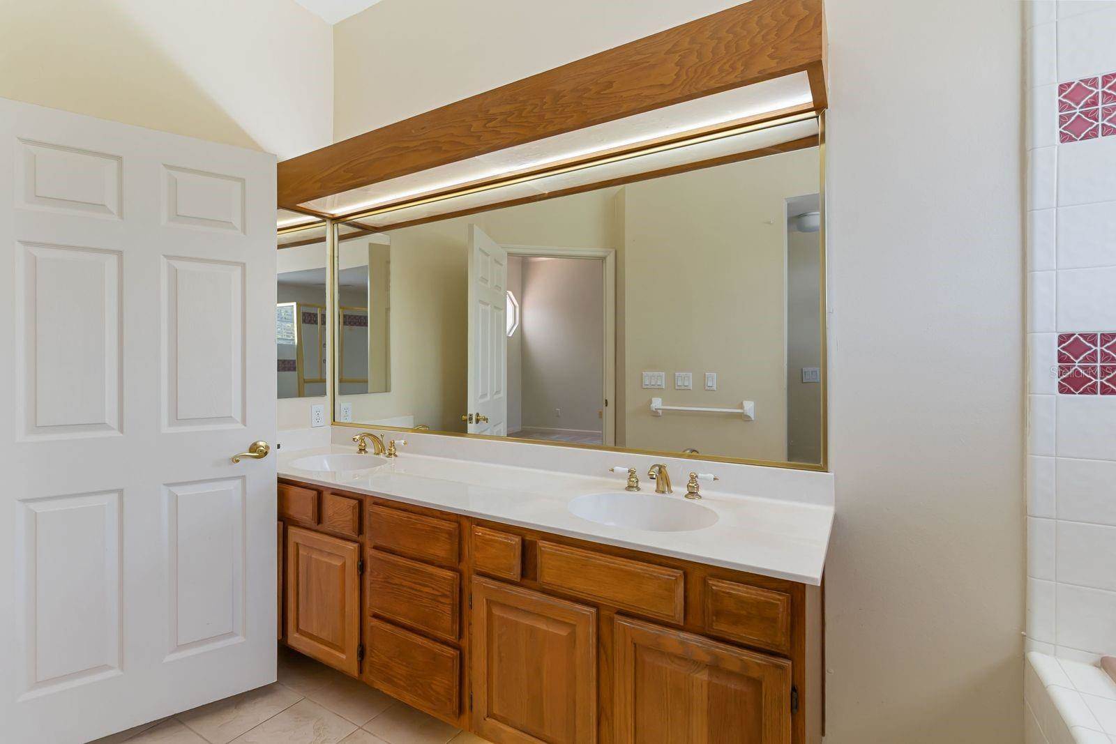 14319 Tambourine Dr, Orlando, FL 32837