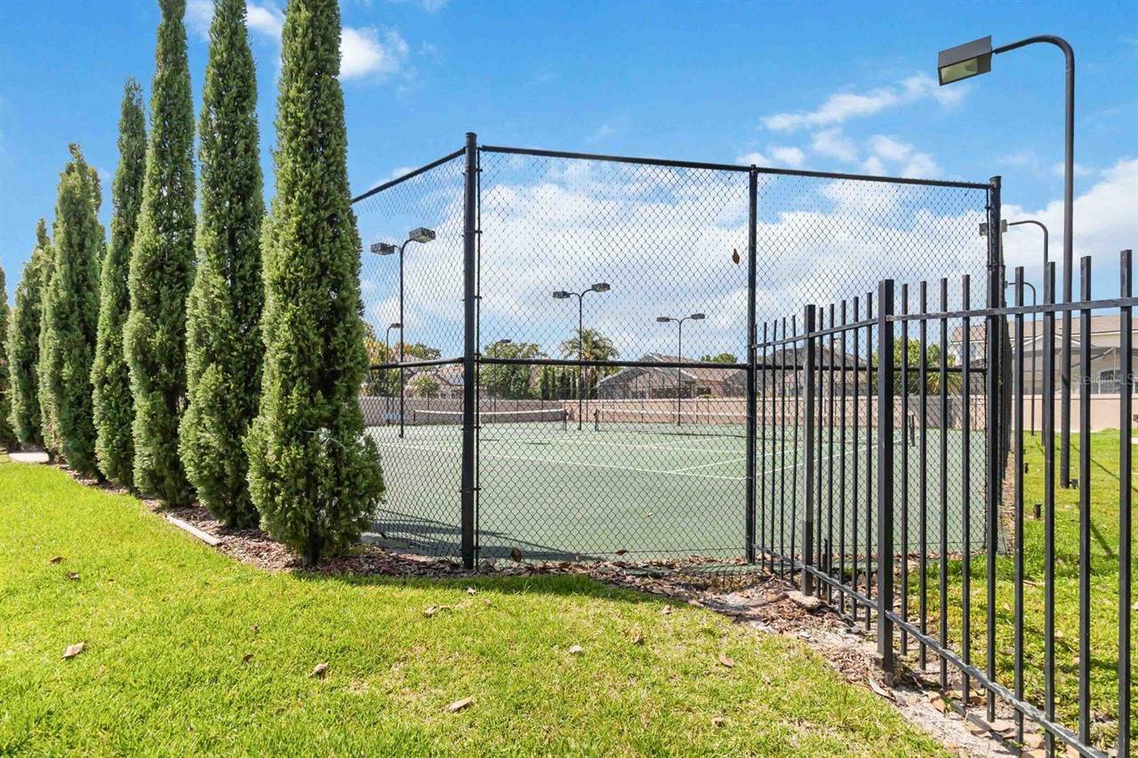 14319 Tambourine Dr, Orlando, FL 32837