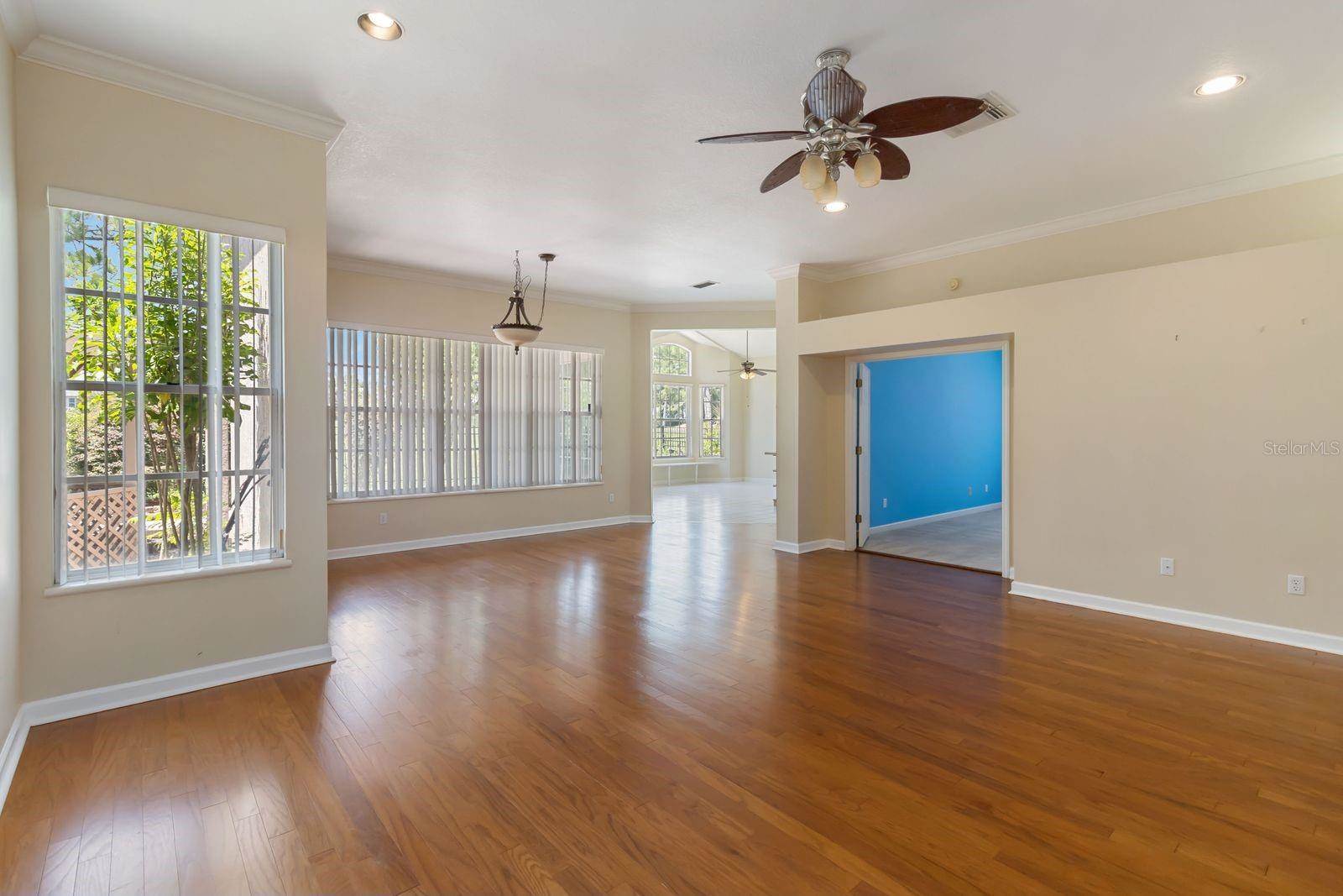 14319 Tambourine Dr, Orlando, FL 32837