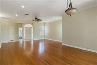 14319 Tambourine Dr, Orlando, FL 32837