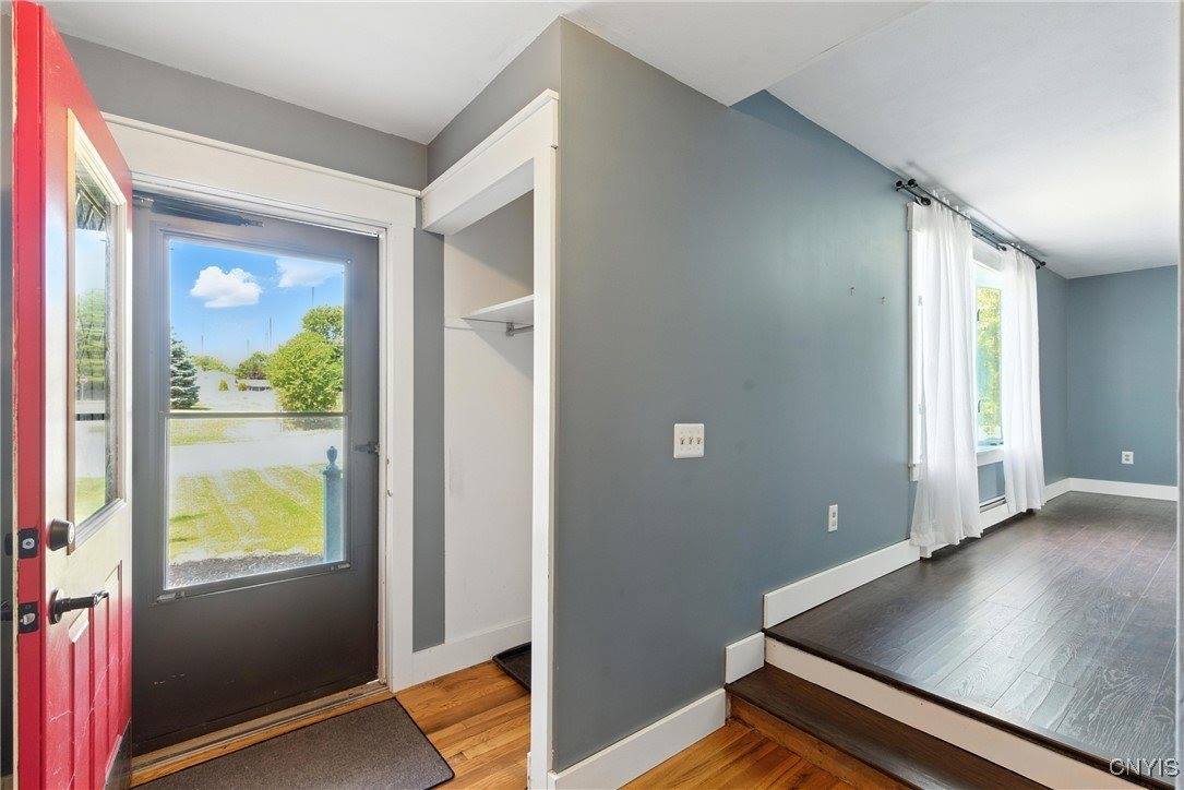 7988 Amor Drive, Clay, NY 13088