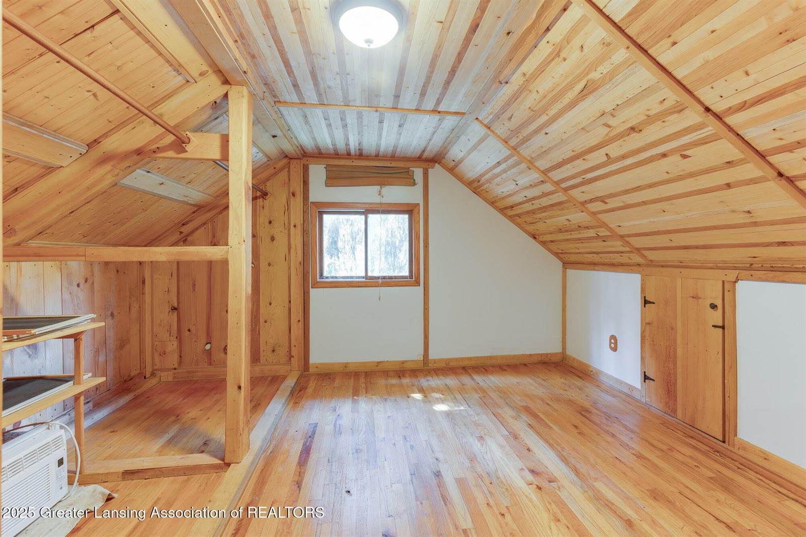 15507 Webster Road Road, Bath, MI 48808