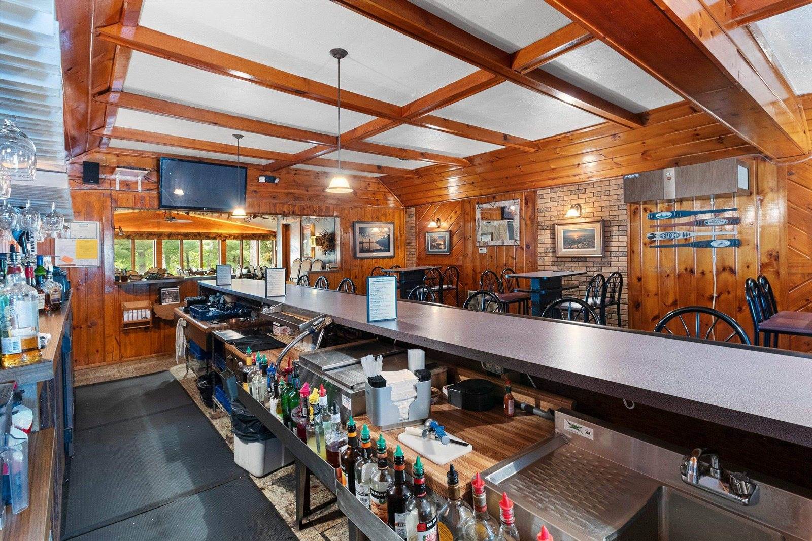 15649 Maiden Lake Road, Mountain, WI 54149