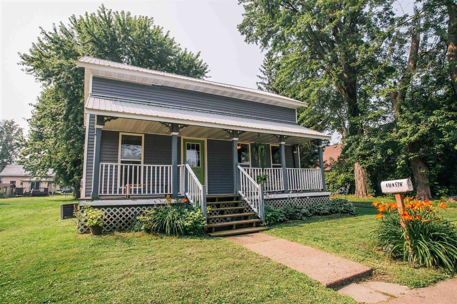 410 W 5th Street, Neillsville, WI 54456