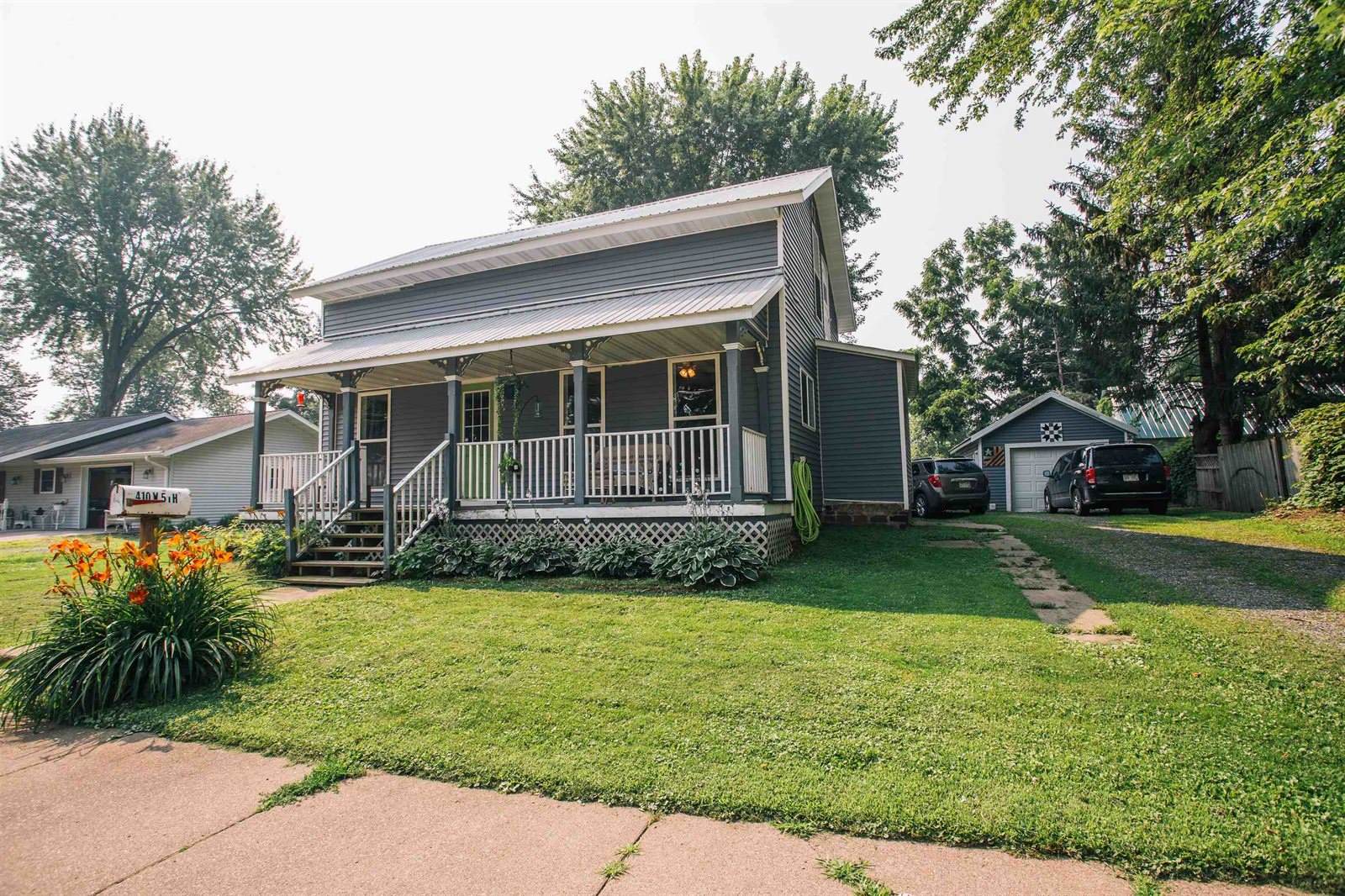 410 W 5th Street, Neillsville, WI 54456