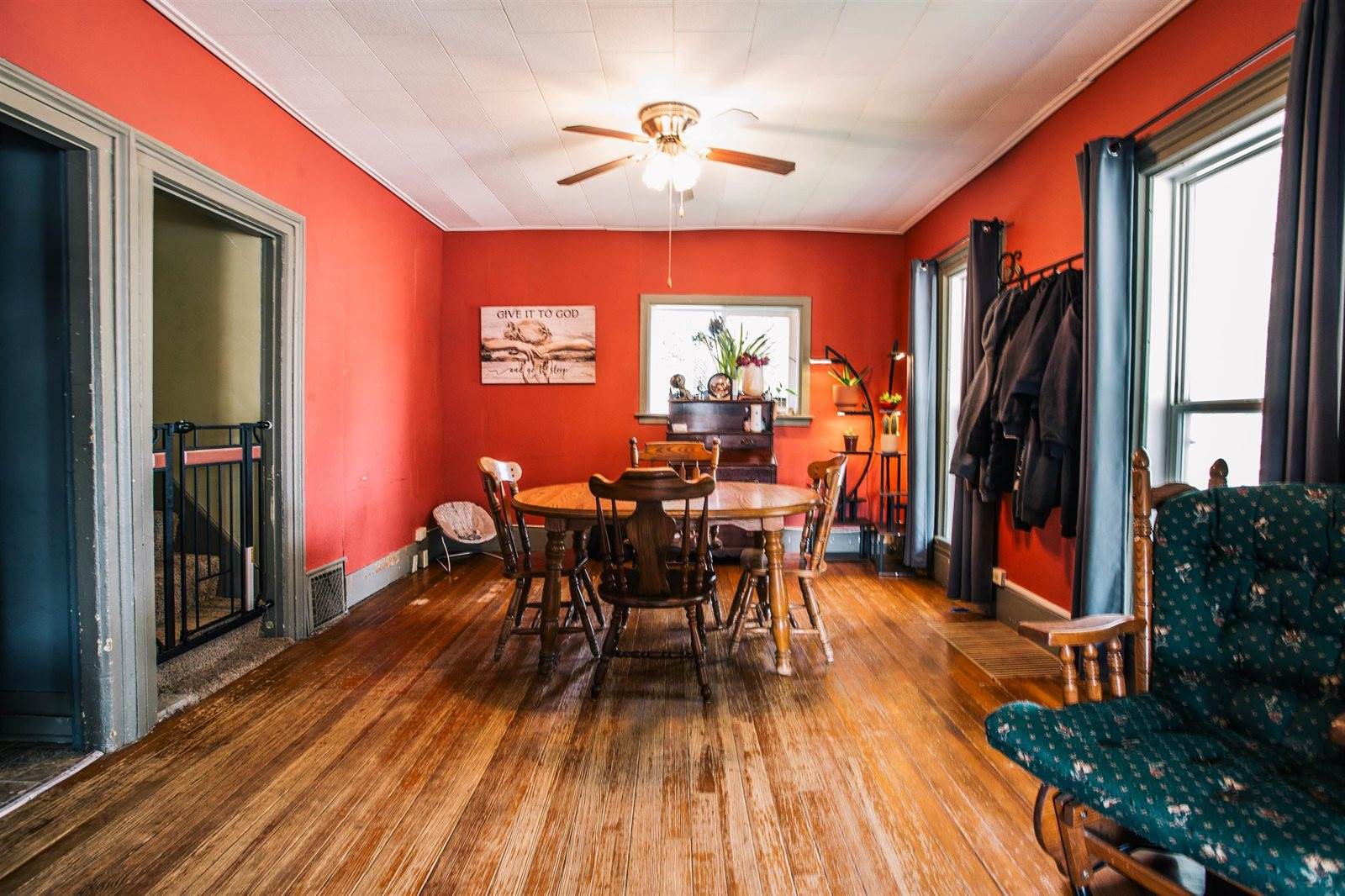 410 W 5th Street, Neillsville, WI 54456