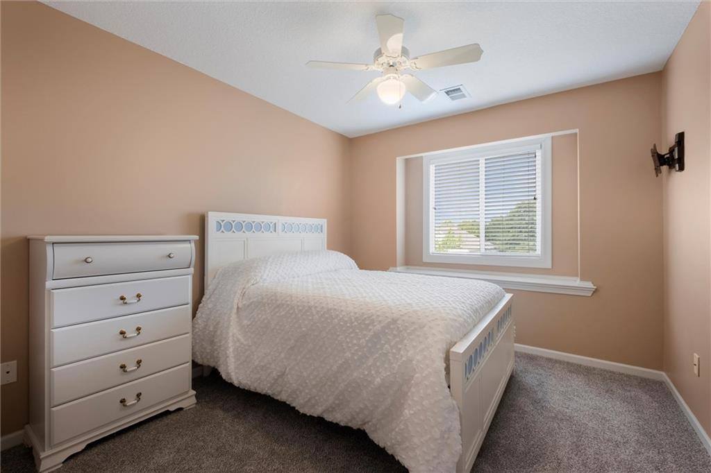 506 Mulberry Street, Pleasant Hill, MO 64080