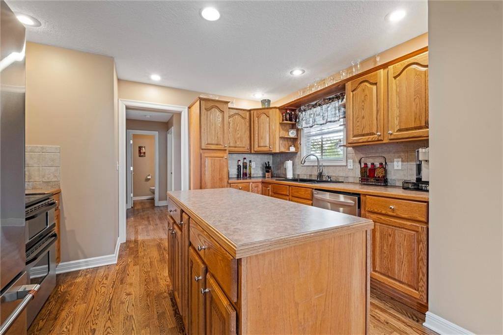 506 Mulberry Street, Pleasant Hill, MO 64080