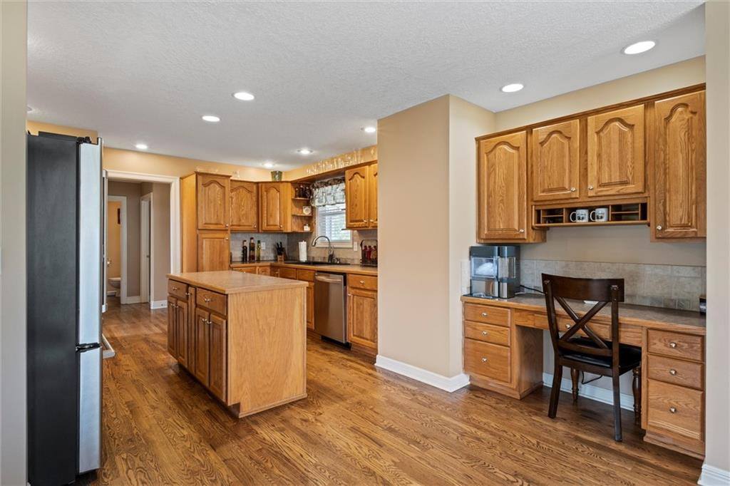 506 Mulberry Street, Pleasant Hill, MO 64080