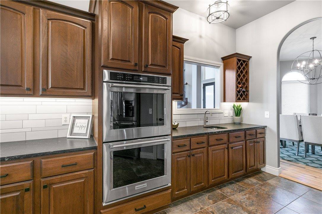 11896 Lakenheath Drive, Bentonville, AR 72712