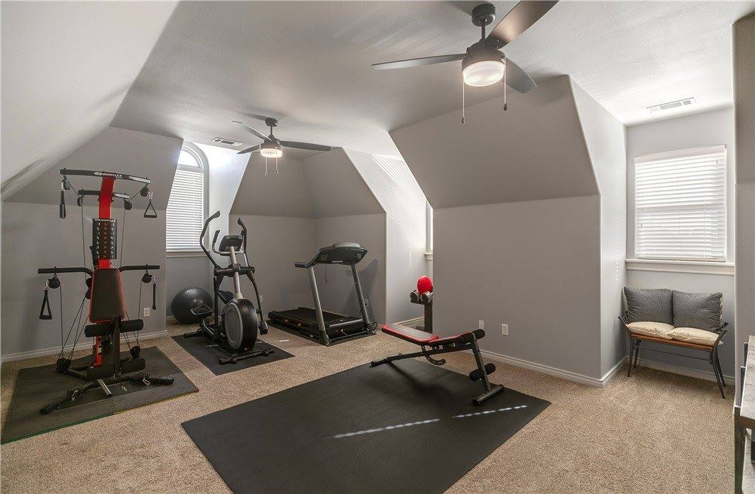 11896 Lakenheath Drive, Bentonville, AR 72712