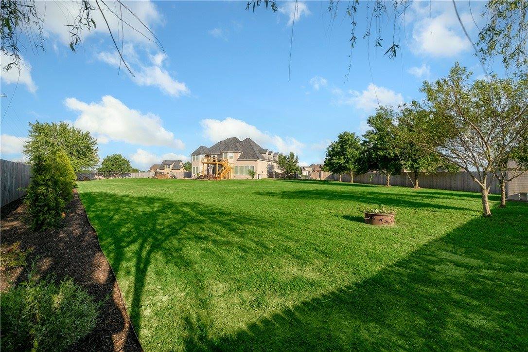 11896 Lakenheath Drive, Bentonville, AR 72712