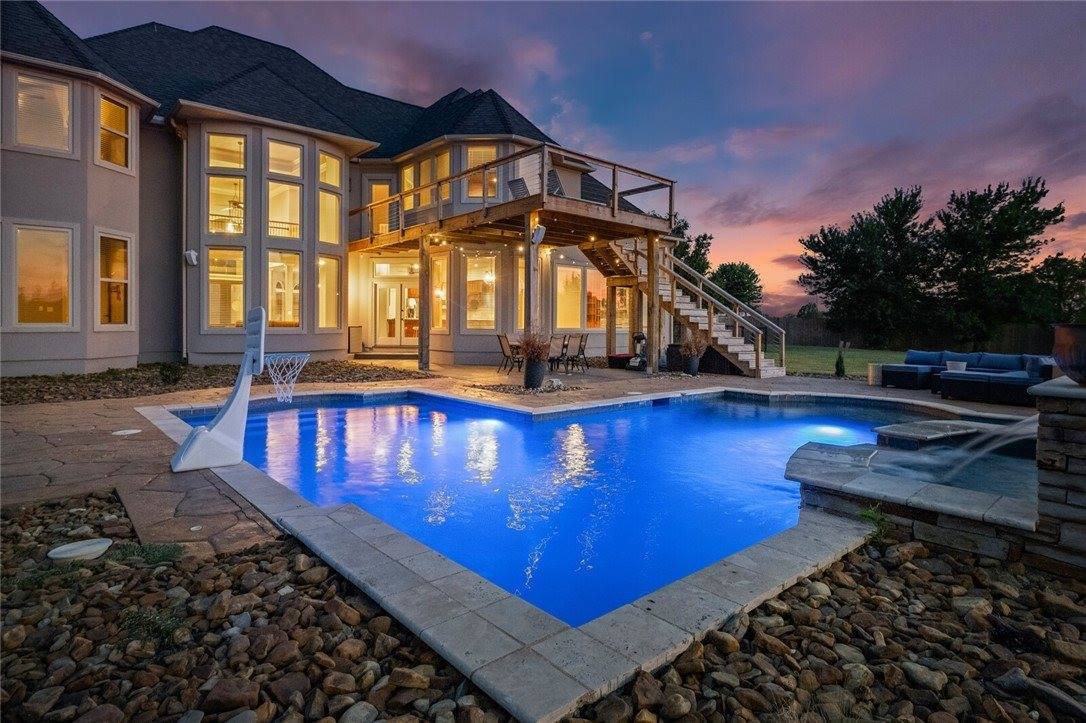 11896 Lakenheath Drive, Bentonville, AR 72712