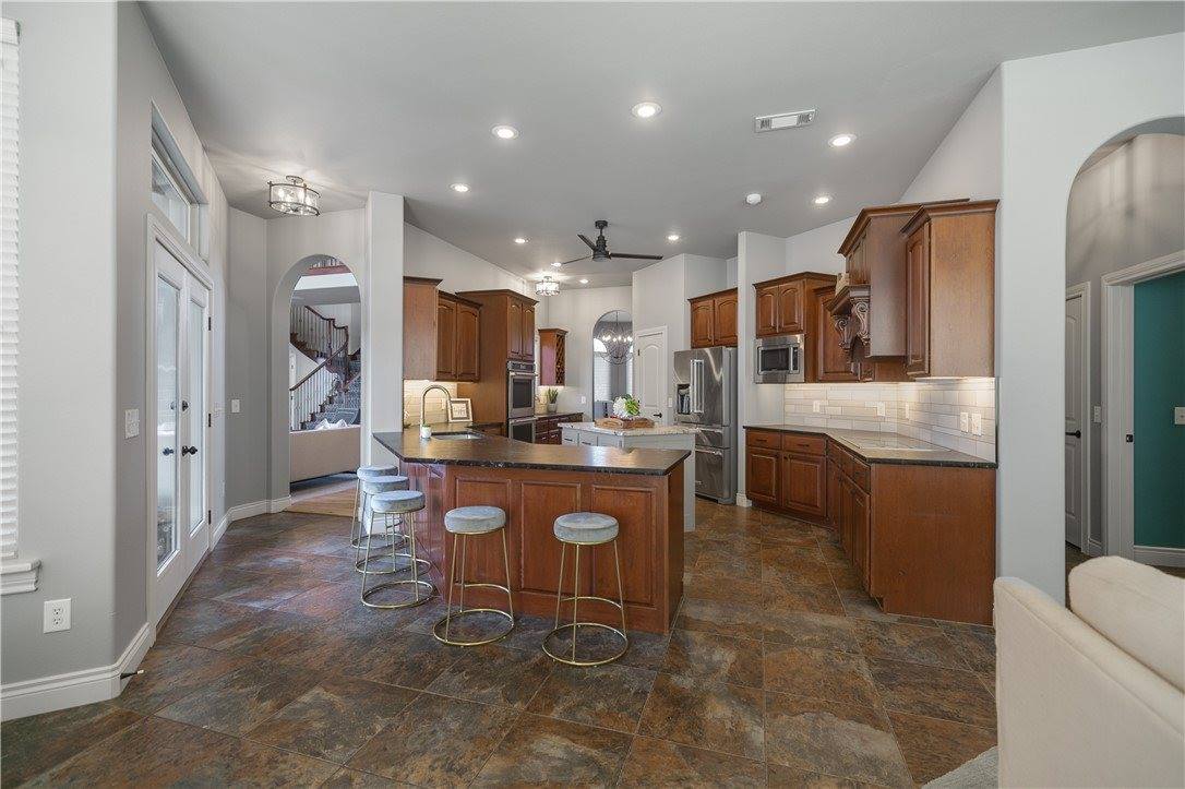 11896 Lakenheath Drive, Bentonville, AR 72712